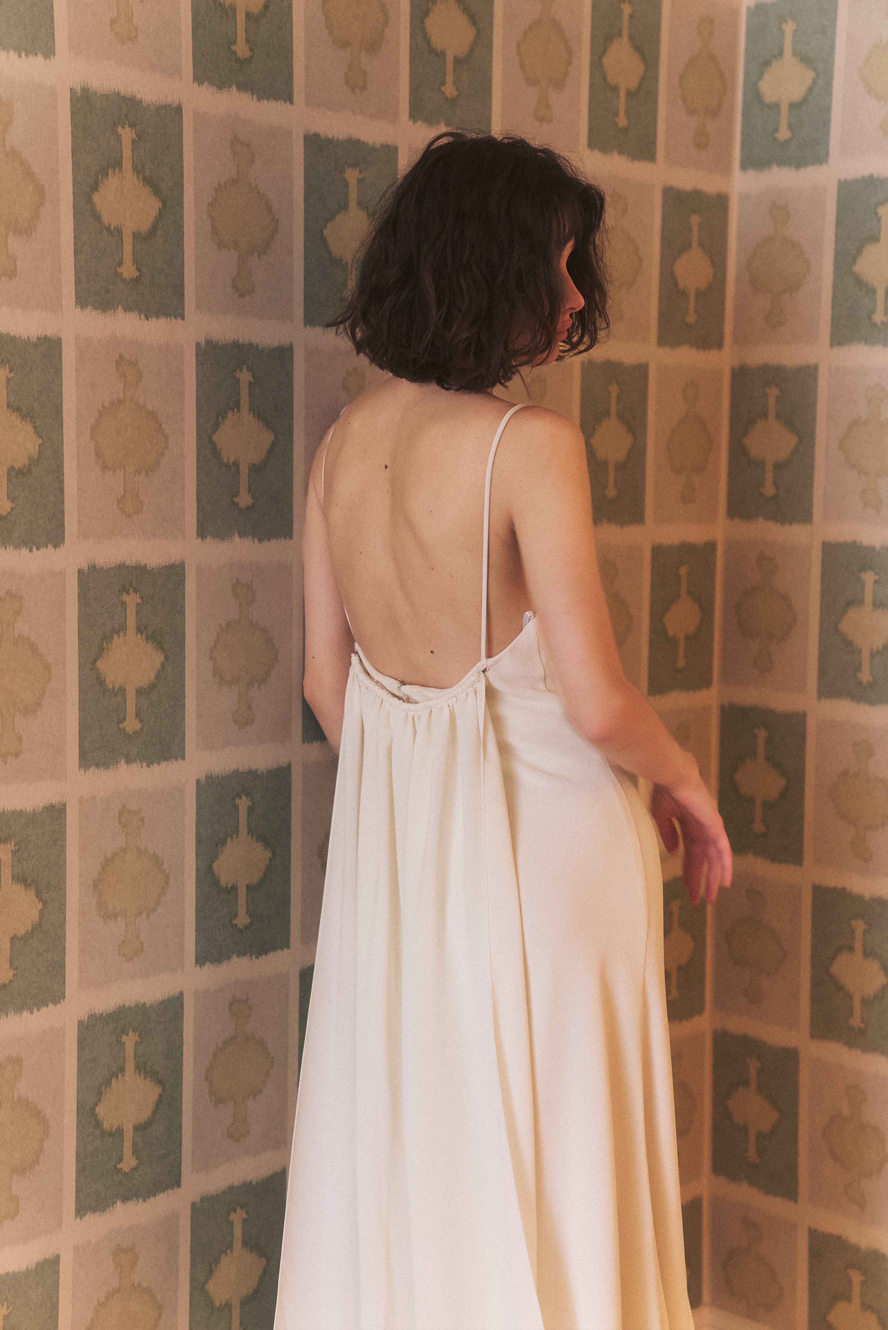 Early 2000s Vera Wang Detachable Train Gown