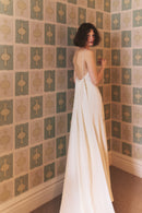 Early 2000s Vera Wang Detachable Train Gown