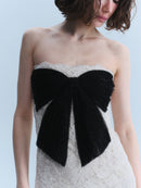 Valentino 2007 Ivory Lace & Black Bow Gown