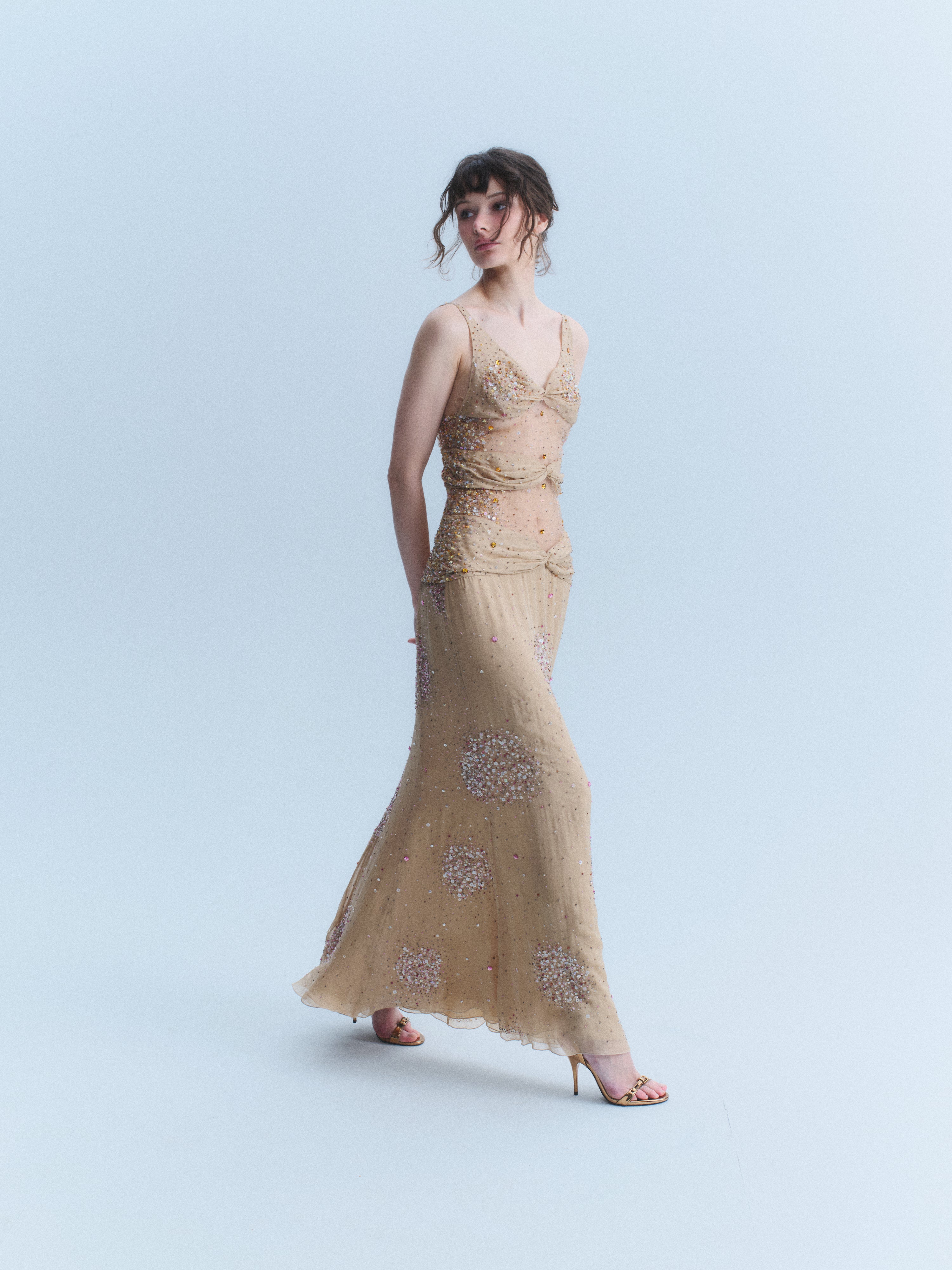 Valentino F/W2001 Runway Finale Gown
